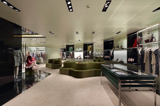 Открылся новый магазин Prada в Москве