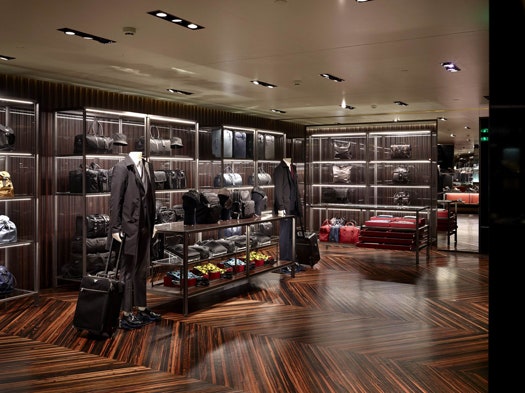 Открылся новый магазин Prada в Москве