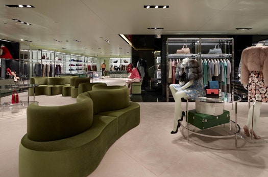 Открылся новый магазин Prada в Москве