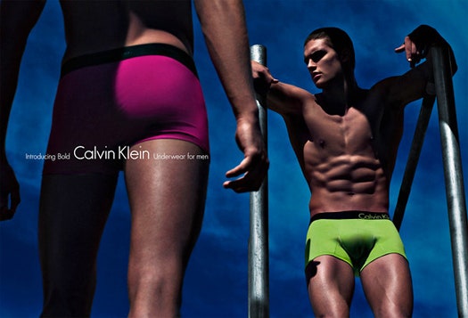 Весенняя рекламная кампания Calvin Klein