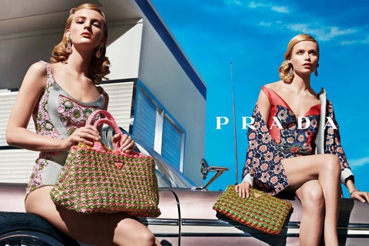 Рекламная кампания Prada полная версия