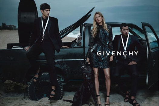 Жизель Бундхен для Givenchy