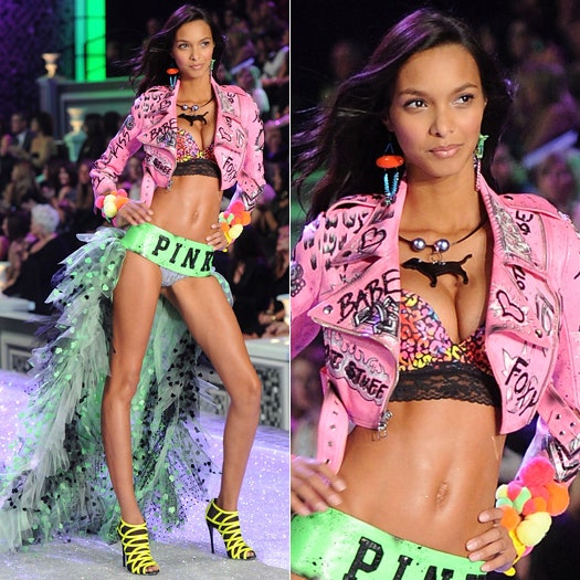 Показ Victoria's Secret2011