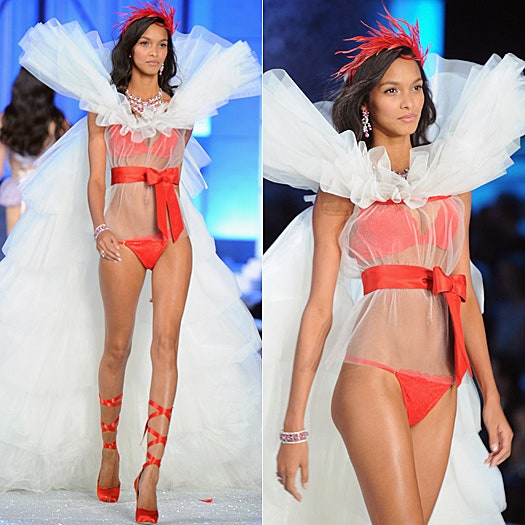 Показ Victoria's Secret2011