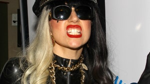 Леди Гага открыла фонд Born This Way