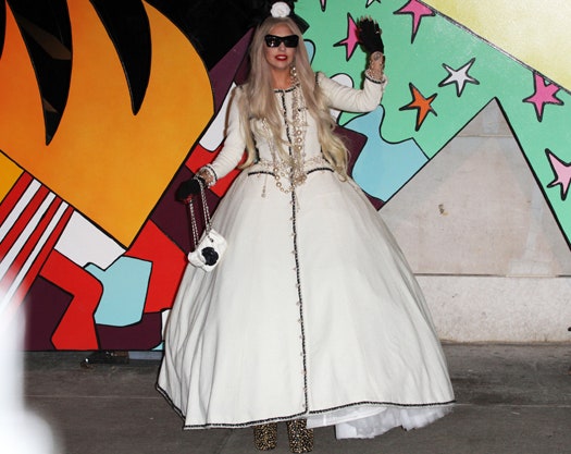 Леди Гага открыла мастерскую подарков