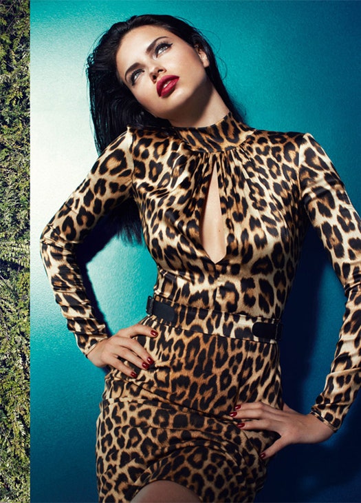 Адриана Лима — лицо Blumarine