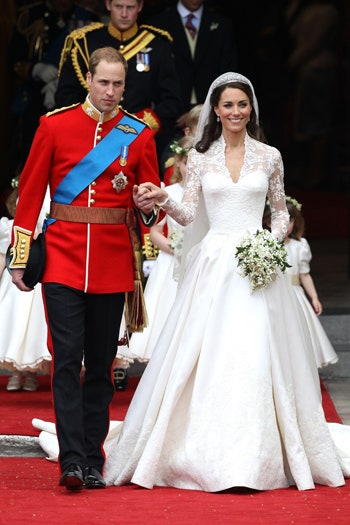 Кейт надела платье Alexander McQueen