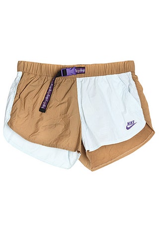 Шорты 2190 руб. Nike Sportswear.