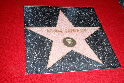 Адам Сэндлер получил звезду на Аллее Славы