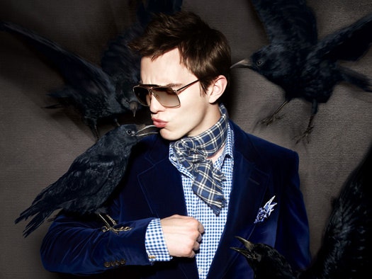 Черные вороны и очки от модного дома Tom Ford