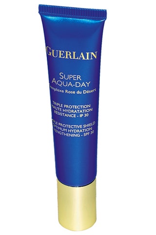 Защитный увлажняющий крем Super AquaDay 3050 руб. Guerlain.