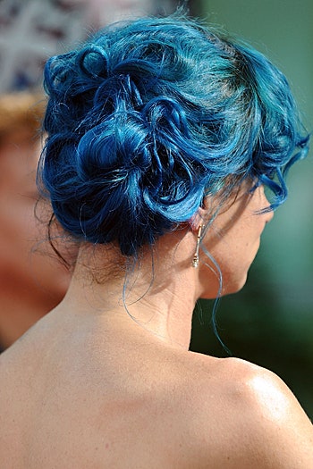 Джульетт Льюис и синий цвет волос