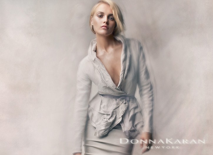Закадровые снимки рекламной кампании Donna Karan