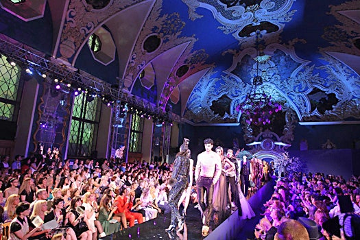 Показ Jean Paul Gaultier в Москве