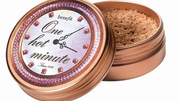 Горячие новинки Benefit