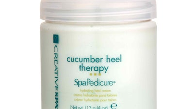 Спасение для пяточек  Cucumber Heel Therapy CND