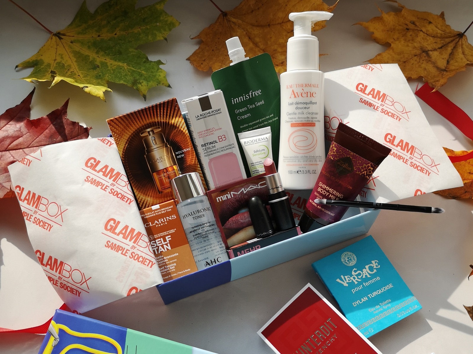 Разбираем коробочку GlamBox Сентябрь!