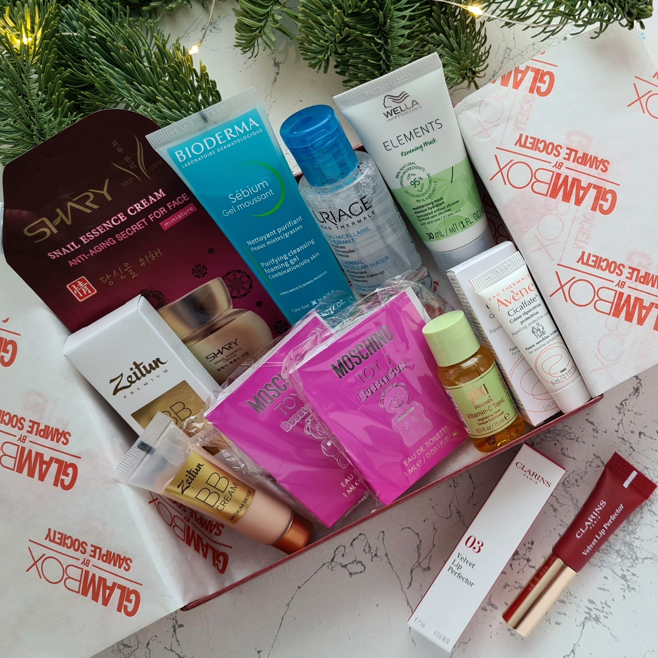 Разбираем коробочку GlamBox Декабрь Regular!